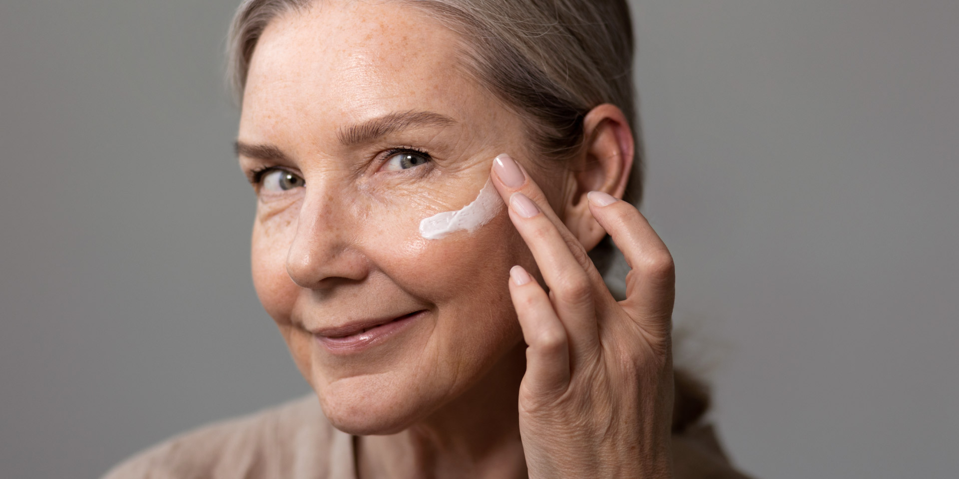 Os 5 melhores cremes antienvelhecimento para o rosto